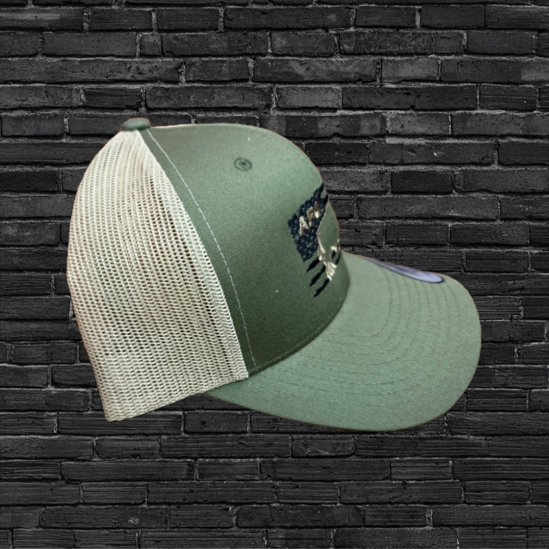BE THE BUFFALO™ | Common Trucker Hat | Snapback